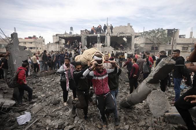 Humanitarian aid being delivered
